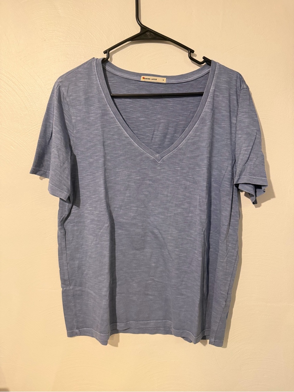Marine Layer Women's V-Neck Tee in Dusty Blue